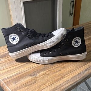 Converse Chuck TaylorAll Star II Black Men SZ 4 women SZ 6 Rare Discontinued.